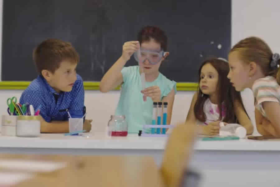 BECERİ GELİŞTİRME KURSU (ZANAAT ATÖLYELERİ )